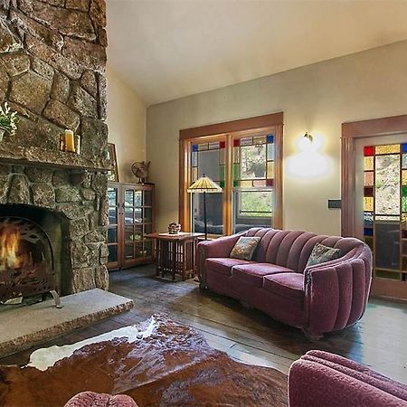 Alps Boulder Canyon Inn エクステリア 写真