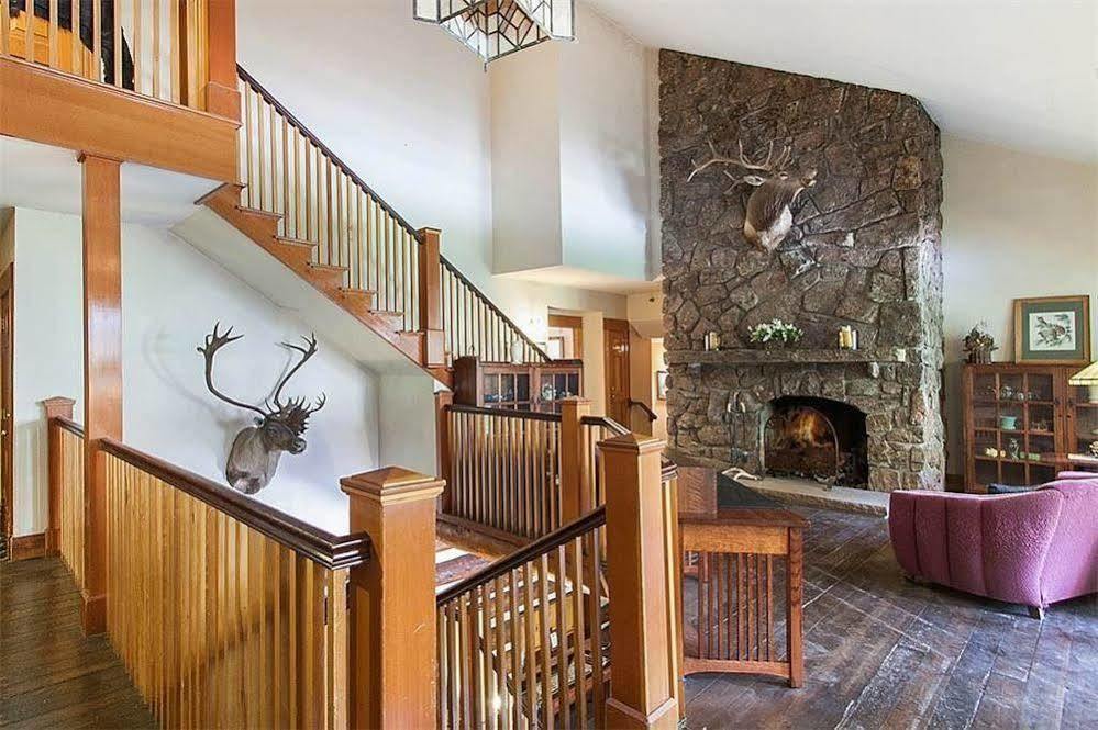 Alps Boulder Canyon Inn エクステリア 写真
