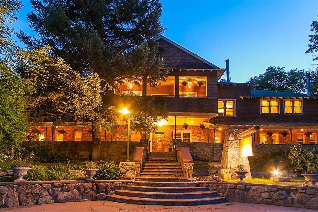 Alps Boulder Canyon Inn エクステリア 写真