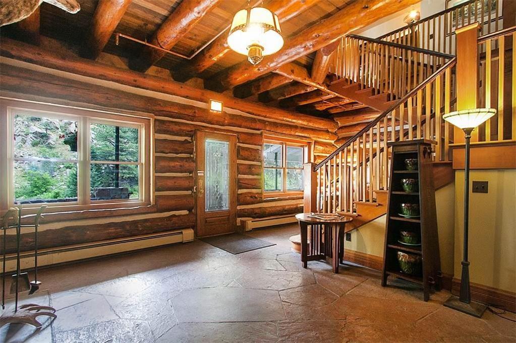 Alps Boulder Canyon Inn エクステリア 写真